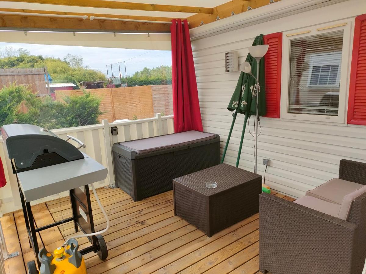 Mobil Home Climatise Au Domaine Lalande A Mimizan Bagian luar foto